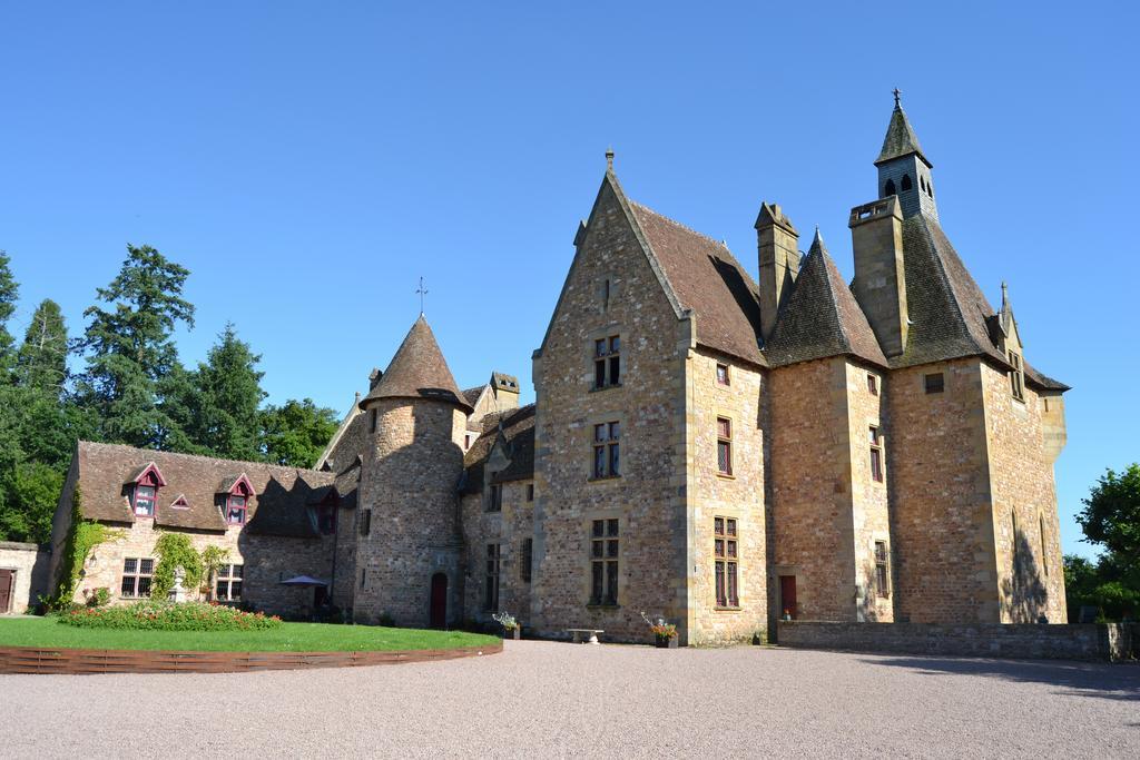 Chateau De Peufeilhoux Vallon-en-Sully Exteriör bild